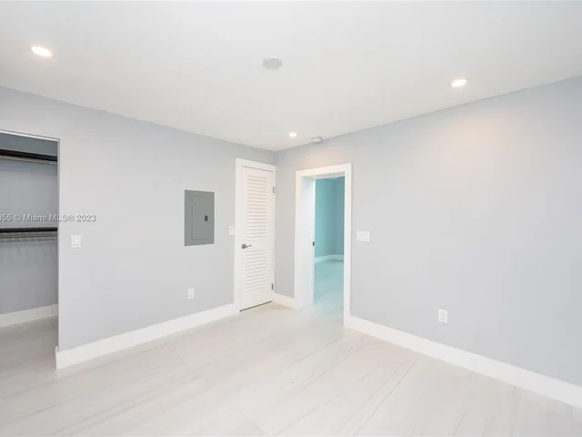 2361 SW 10 # 0, Miami FL 33135