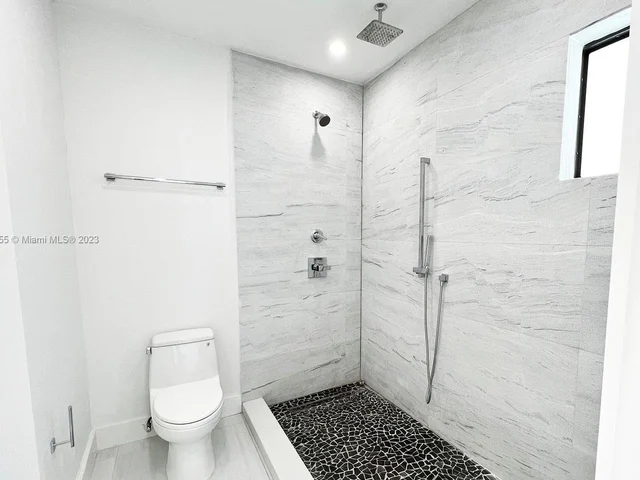 2361 SW 10 # 0, Miami FL 33135