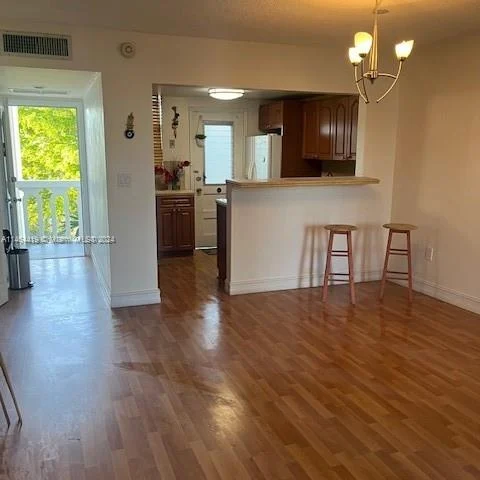 2851 Leonard Dr # J414, Aventura FL 33160