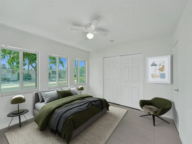 1607 Moffett St, Hollywood FL 33020