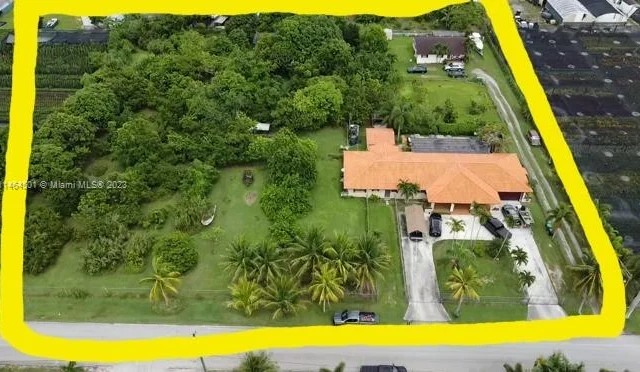 19471 SW 198, Miami FL 33187