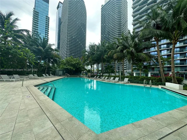 88 SW 7th St # 2709, Miami FL 33130