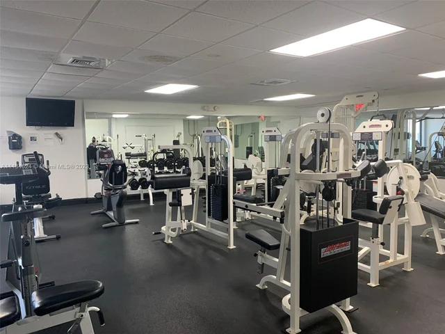 3725 S Ocean Dr # 1217, Hollywood FL 33019