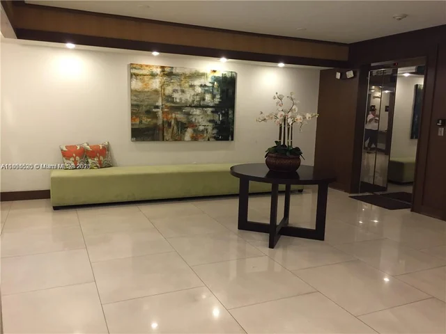 3530 SW 22nd St # 903, Miami FL 33145