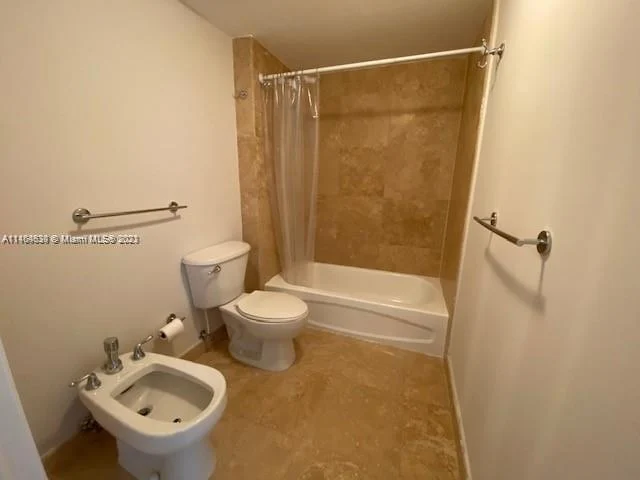 3530 SW 22nd St # 903, Miami FL 33145