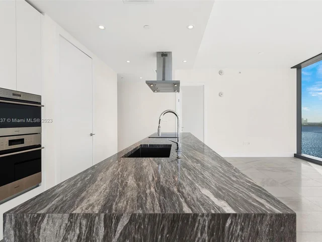 700 NE 26 Ter # 1605, Miami FL 33137