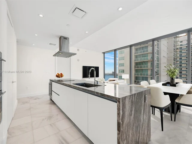 700 NE 26 Ter # 1605, Miami FL 33137