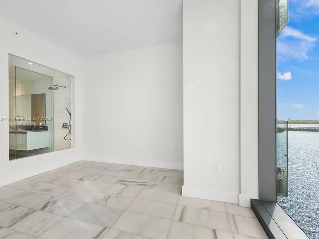 700 NE 26 Ter # 1605, Miami FL 33137