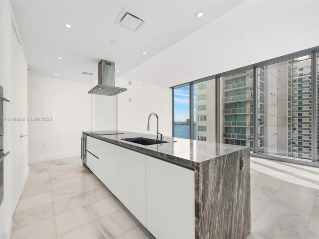 700 NE 26 Ter # 1605, Miami FL 33137