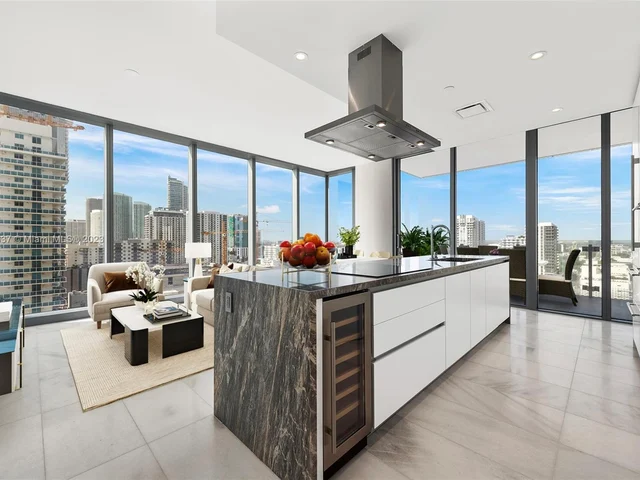 700 NE 26 Ter # 1605, Miami FL 33137