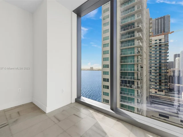 700 NE 26 Ter # 1605, Miami FL 33137