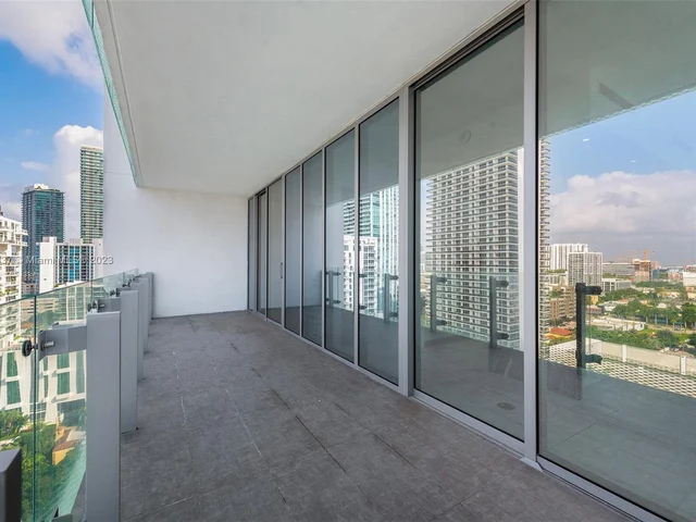 700 NE 26 Ter # 1605, Miami FL 33137