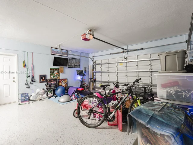 6420 Dolphin Dr, Coral Gables FL 33158