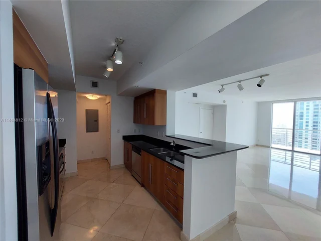 325 S Biscayne Blvd # 3721, Miami FL 33131