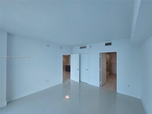 55 SE 6th St # 3605, Miami FL 33131