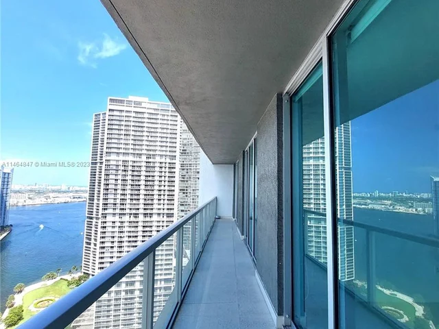 55 SE 6th St # 3605, Miami FL 33131