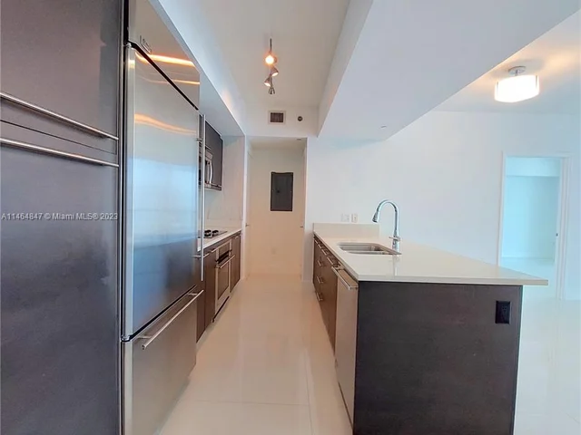 55 SE 6th St # 3605, Miami FL 33131