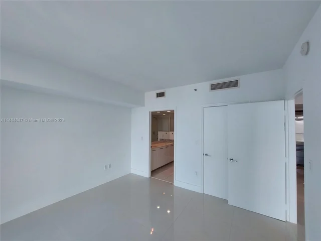 55 SE 6th St # 3605, Miami FL 33131