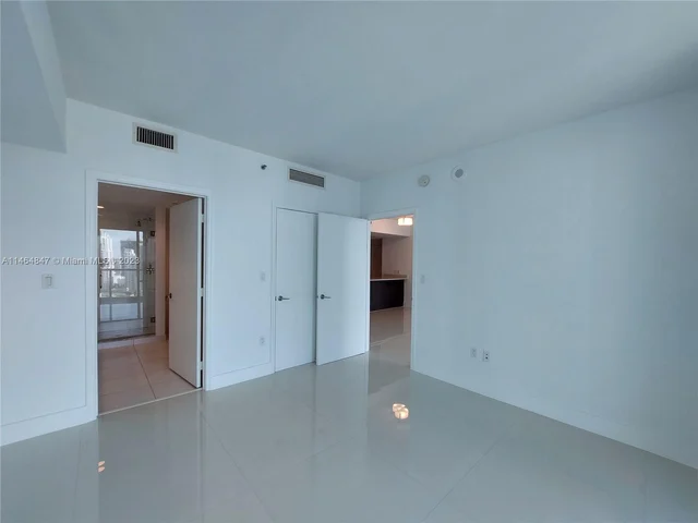 55 SE 6th St # 3605, Miami FL 33131