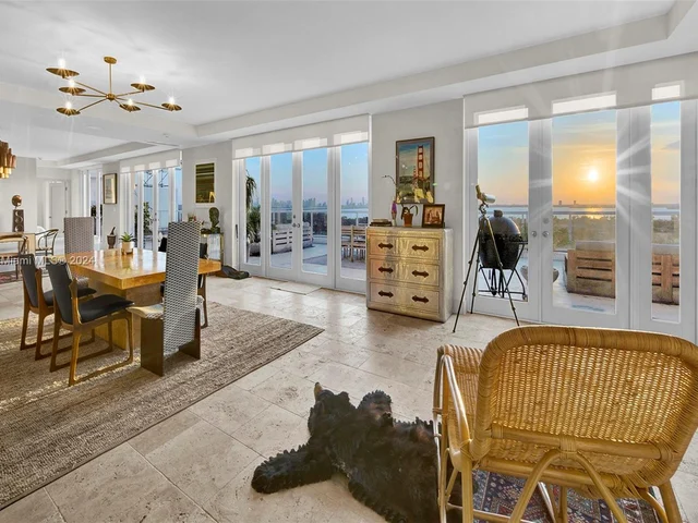 5600 Collins Ave # D, Miami Beach FL 33140