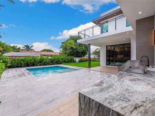 1875 NE 193rd St, Miami FL 33179