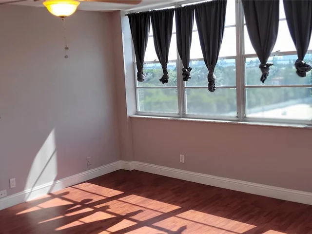 2150 Sans Souci Blvd # B611, North Miami FL 33181