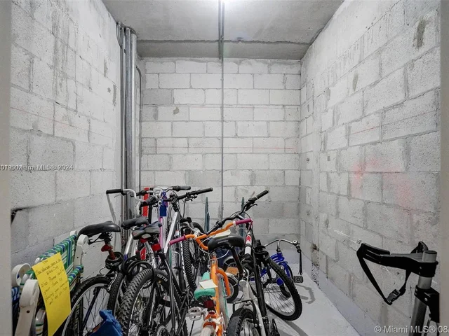 400 N Riverside Dr # 201, Pompano Beach FL 33062