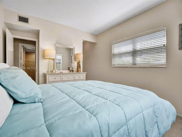 400 N Riverside Dr # 201, Pompano Beach FL 33062