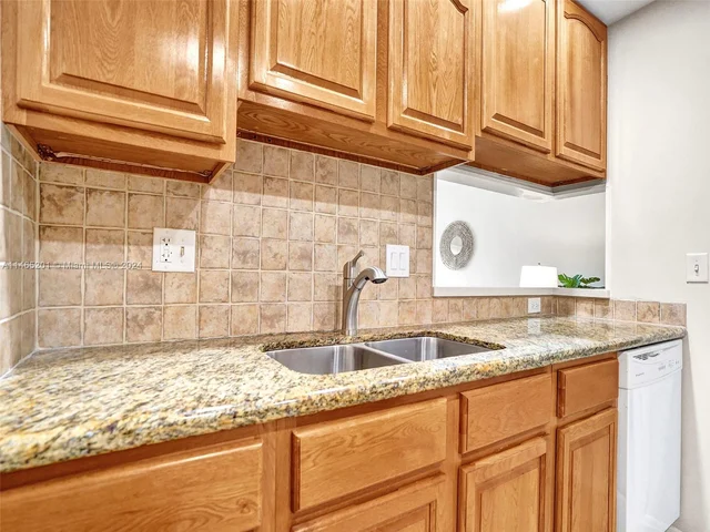 400 N Riverside Dr # 201, Pompano Beach FL 33062