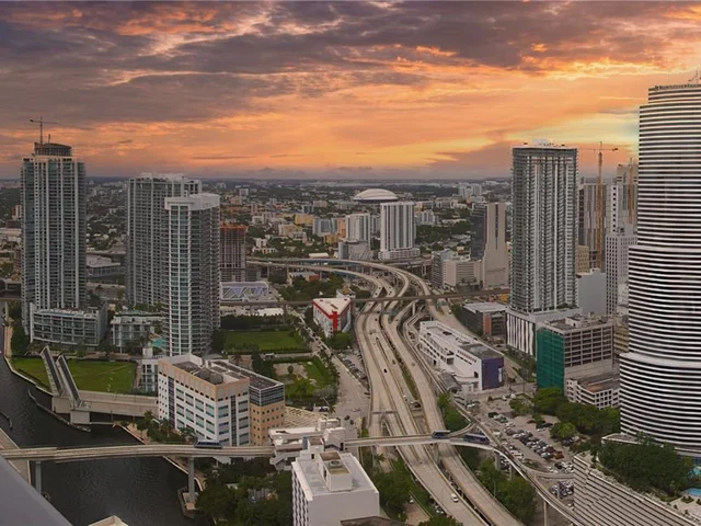 200 Biscayne Boulevard Way # 4810, Miami FL 33131