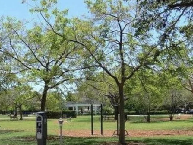 6580 Santona St # A35, Coral Gables FL 33146