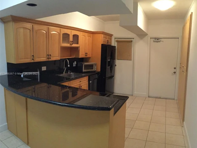 6580 Santona St # A35, Coral Gables FL 33146