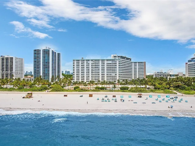 2899 Collins Ave # 1042, Miami Beach FL 33140