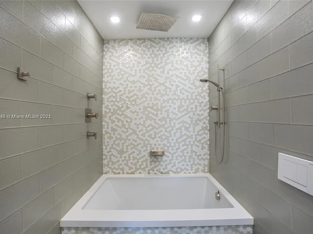 1830 S Ocean Dr # A, Hallandale Beach FL 33009