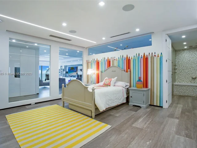 1830 S Ocean Dr # A, Hallandale Beach FL 33009