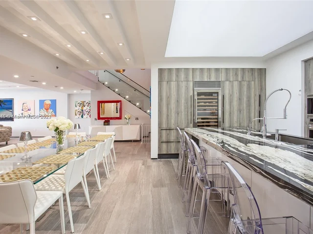 1830 S Ocean Dr # A, Hallandale Beach FL 33009