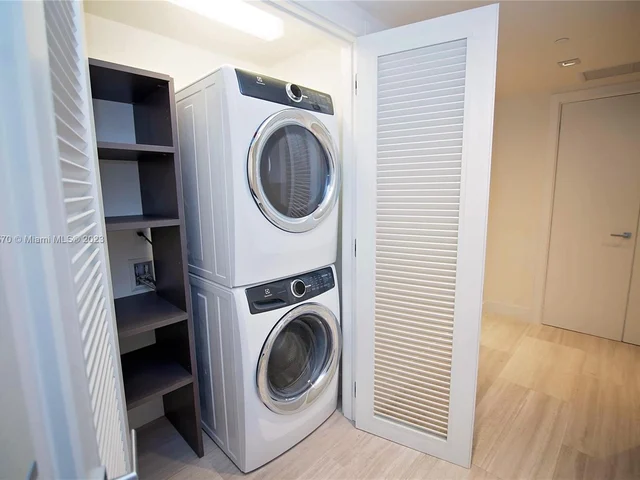 1451 Brickell Ave # 1201, Miami FL 33131