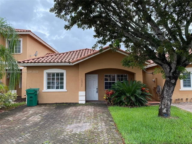 10922 SW 181st Ter, Miami FL 33157