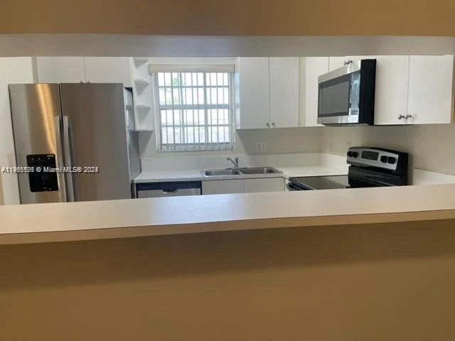 2314 Johnson St # 17C, Hollywood FL 33020