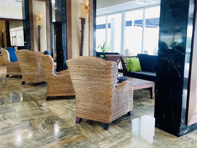 500 Bayview Dr # 1031, Sunny Isles Beach FL 33160