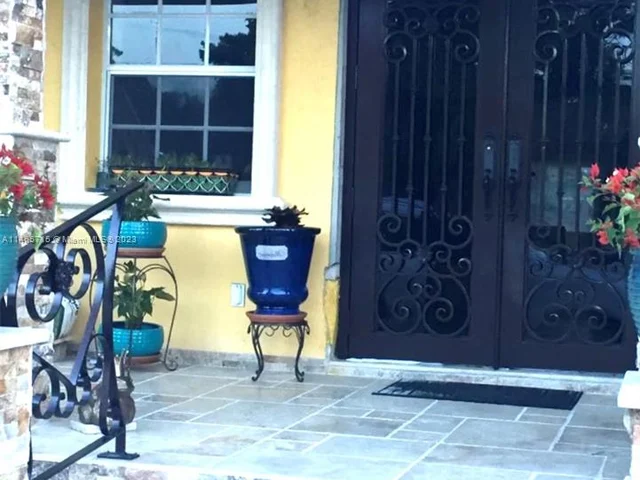 3889 NW 5th St # 0, Miami FL 33126