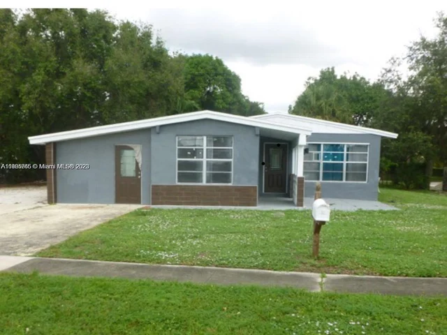 6601 Lincoln Street, Hollywood FL 33024