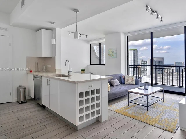 999 SW 1st Ave # 3315, Miami FL 33130