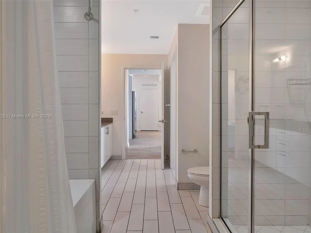 999 SW 1st Ave # 3315, Miami FL 33130