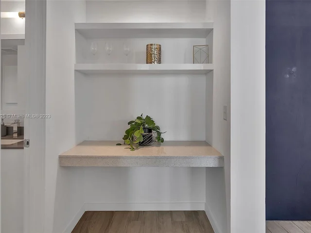 999 SW 1st Ave # 3315, Miami FL 33130