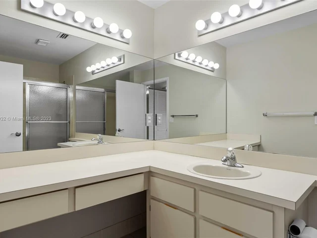 8912 Thumbwood Cir # A, Boynton Beach FL 33436