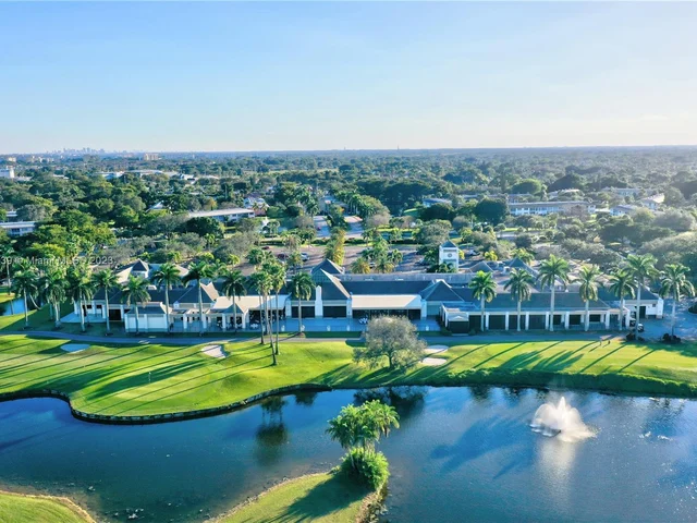 1601 Abaco Dr # A4, Coconut Creek FL 33066