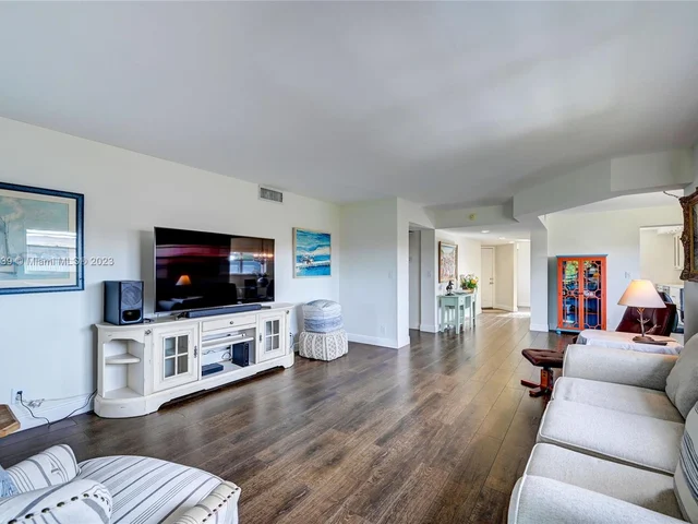 1601 Abaco Dr # A4, Coconut Creek FL 33066