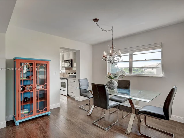 1601 Abaco Dr # A4, Coconut Creek FL 33066