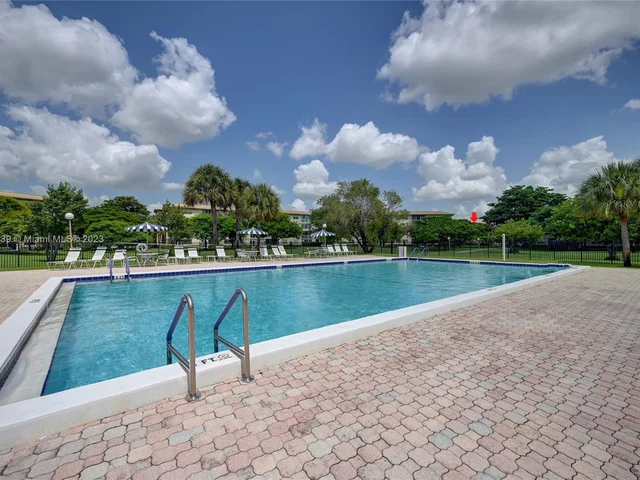 1601 Abaco Dr # A4, Coconut Creek FL 33066